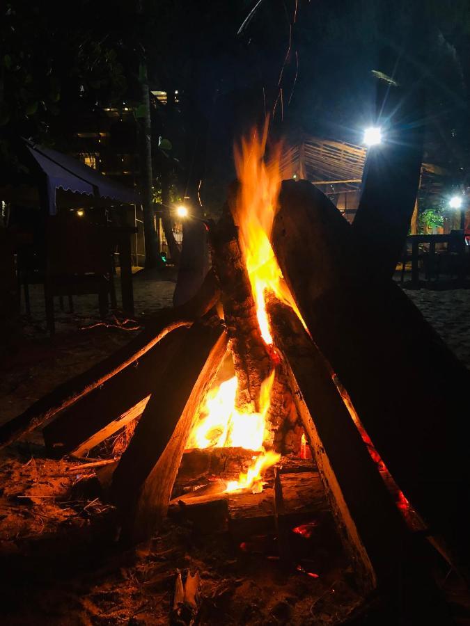 Honey Beach Negombo Exterior foto