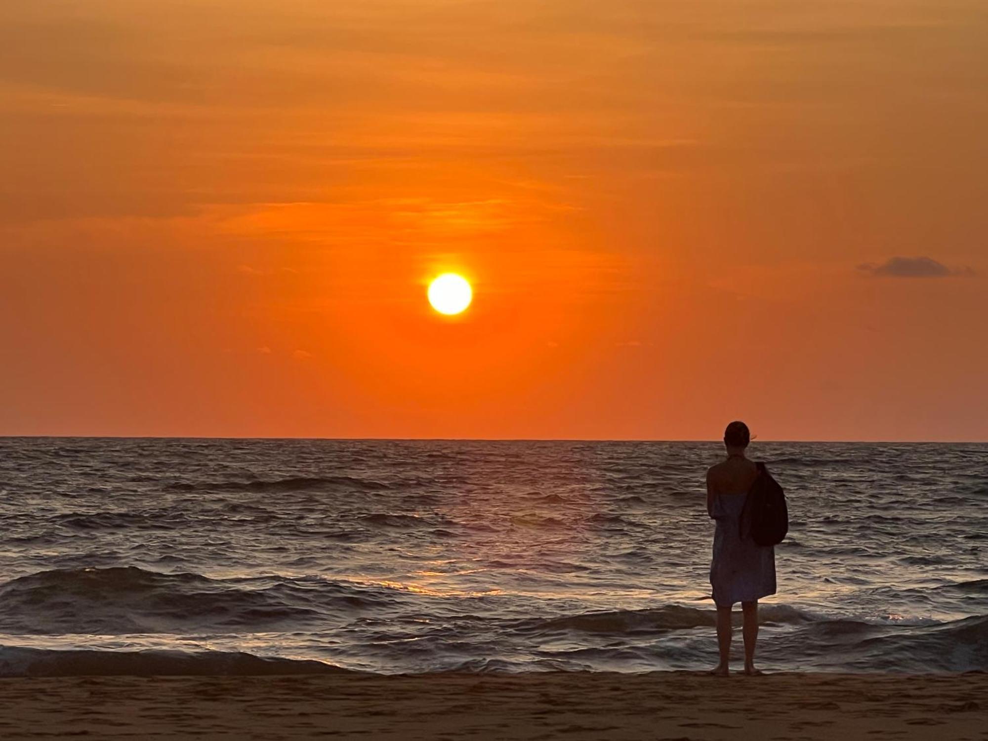 Honey Beach Negombo Exterior foto